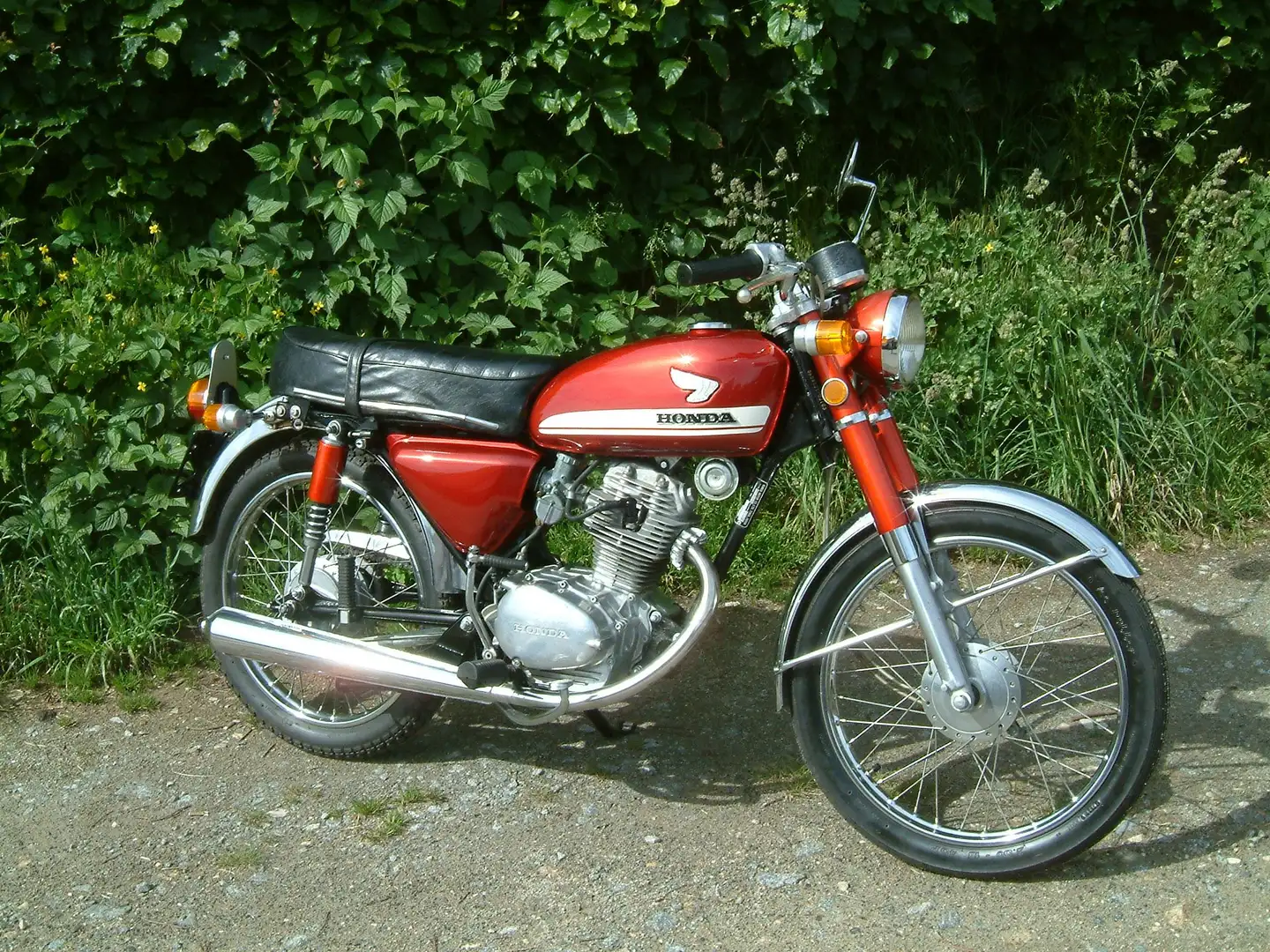 Honda CB 100 Super Sports Rood - 1