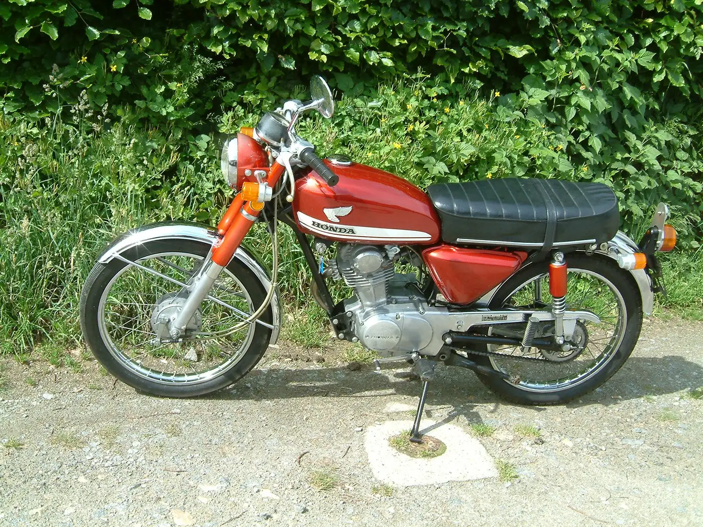 Honda CB 100 Super Sports Rood - 2