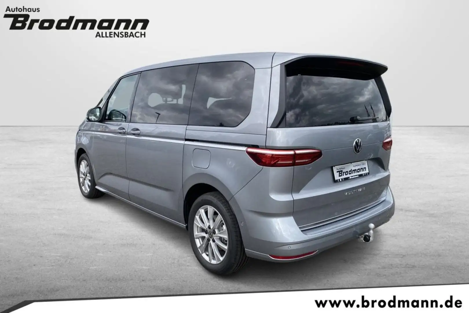 Volkswagen T7 Multivan 2.0 TDI Style DSG AHK-Stndhzg-Pano-Mat Grau - 2