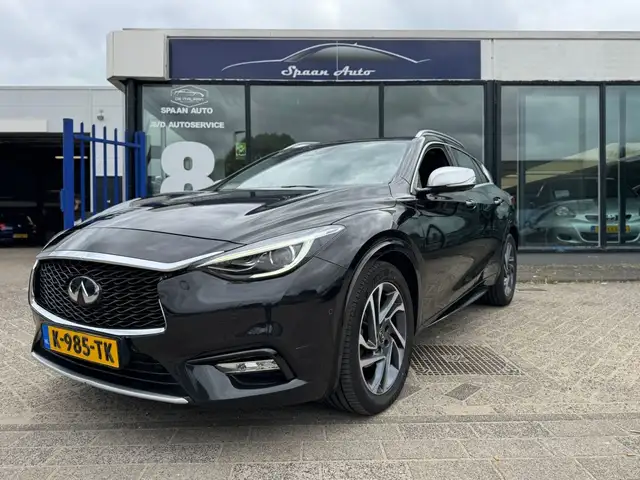Infiniti Q30 1.6t Sport | 360 CAM | PANO | BOSE | AUT7