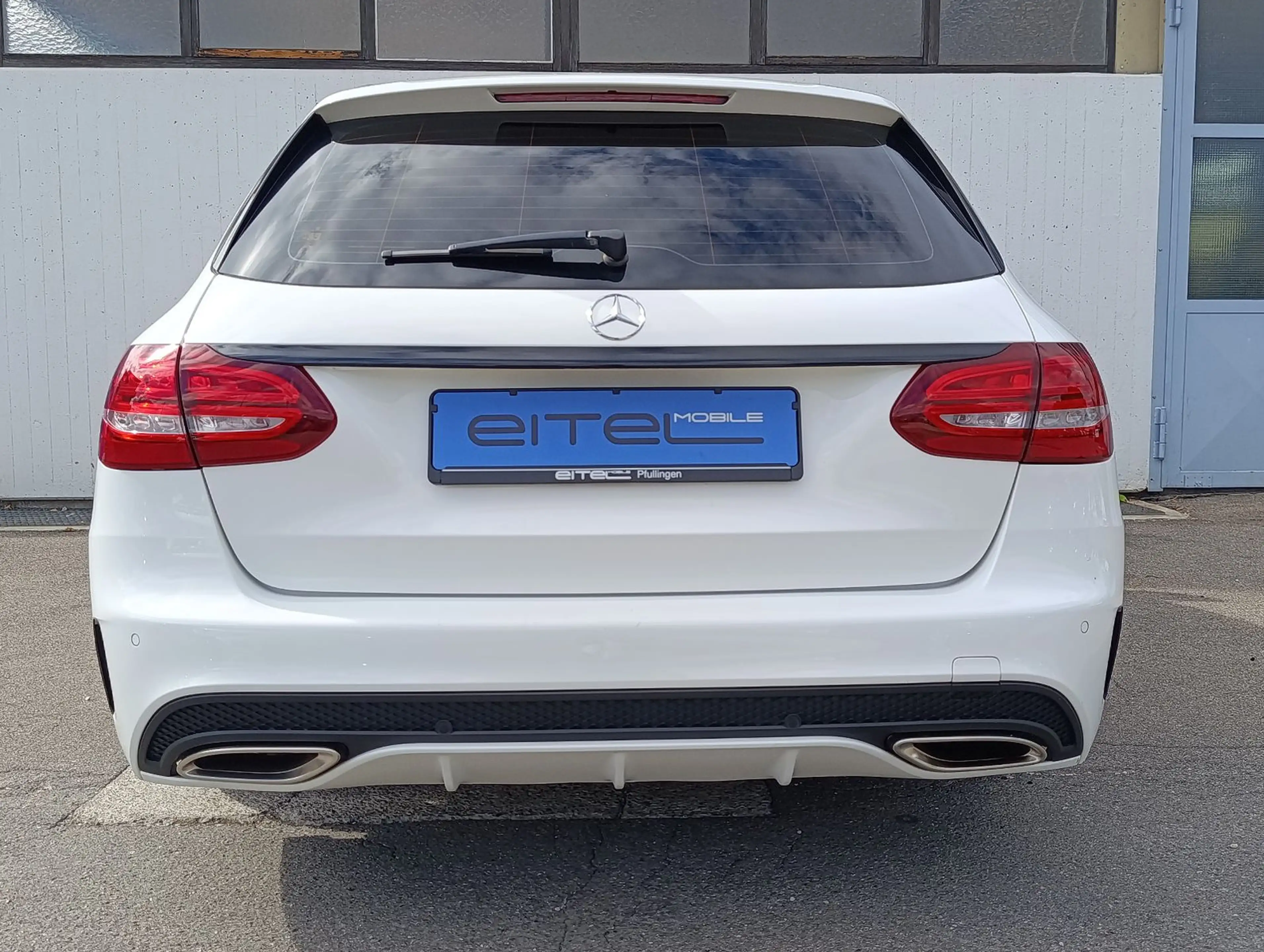 Mercedes-Benz C 200 T-Modell AMG Vollleder PDC SHZ LED Tempo. — photo 6