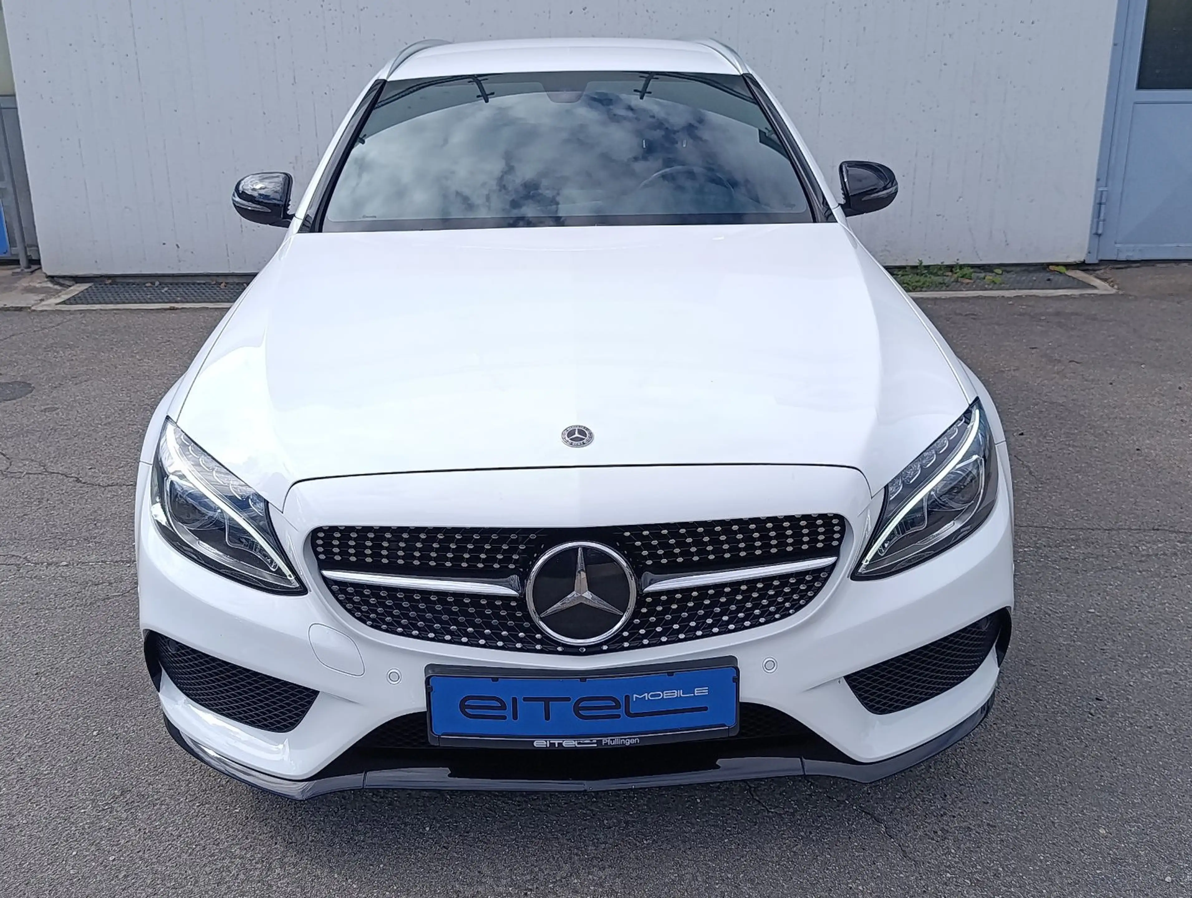 Mercedes-Benz C 200 T-Modell AMG Vollleder PDC SHZ LED Tempo. — photo 5