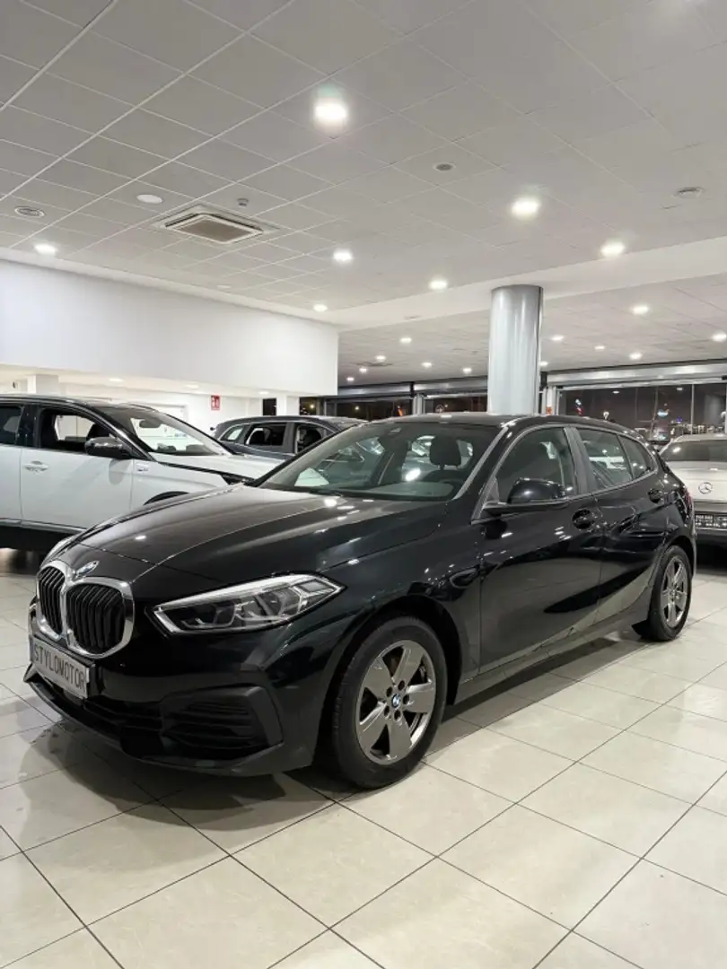 BMW 116 116d Noir - 1