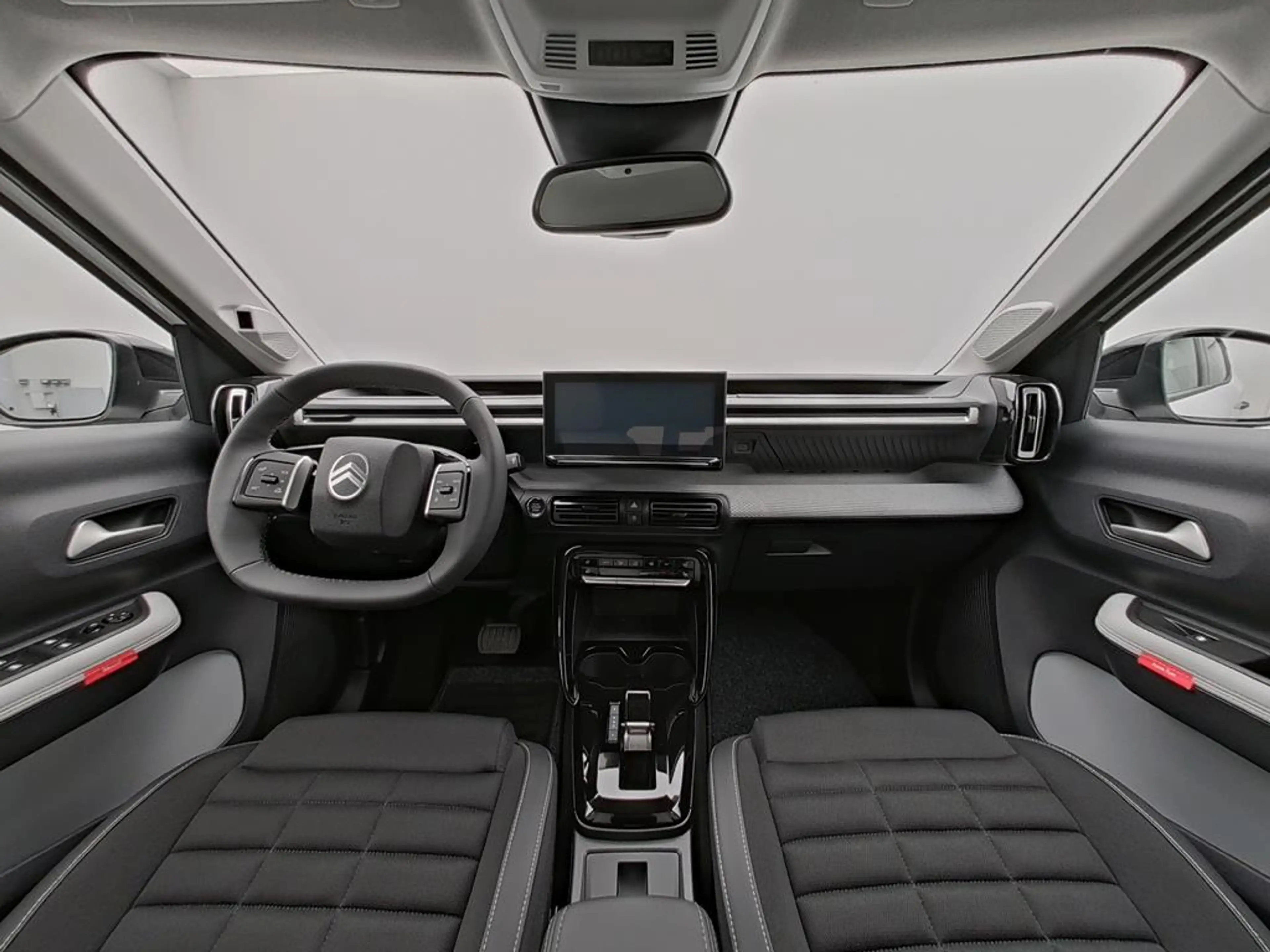Citroen C3 Aircross Hybrid 145 Doppelkupplung 6-Gang MAX — photo 11