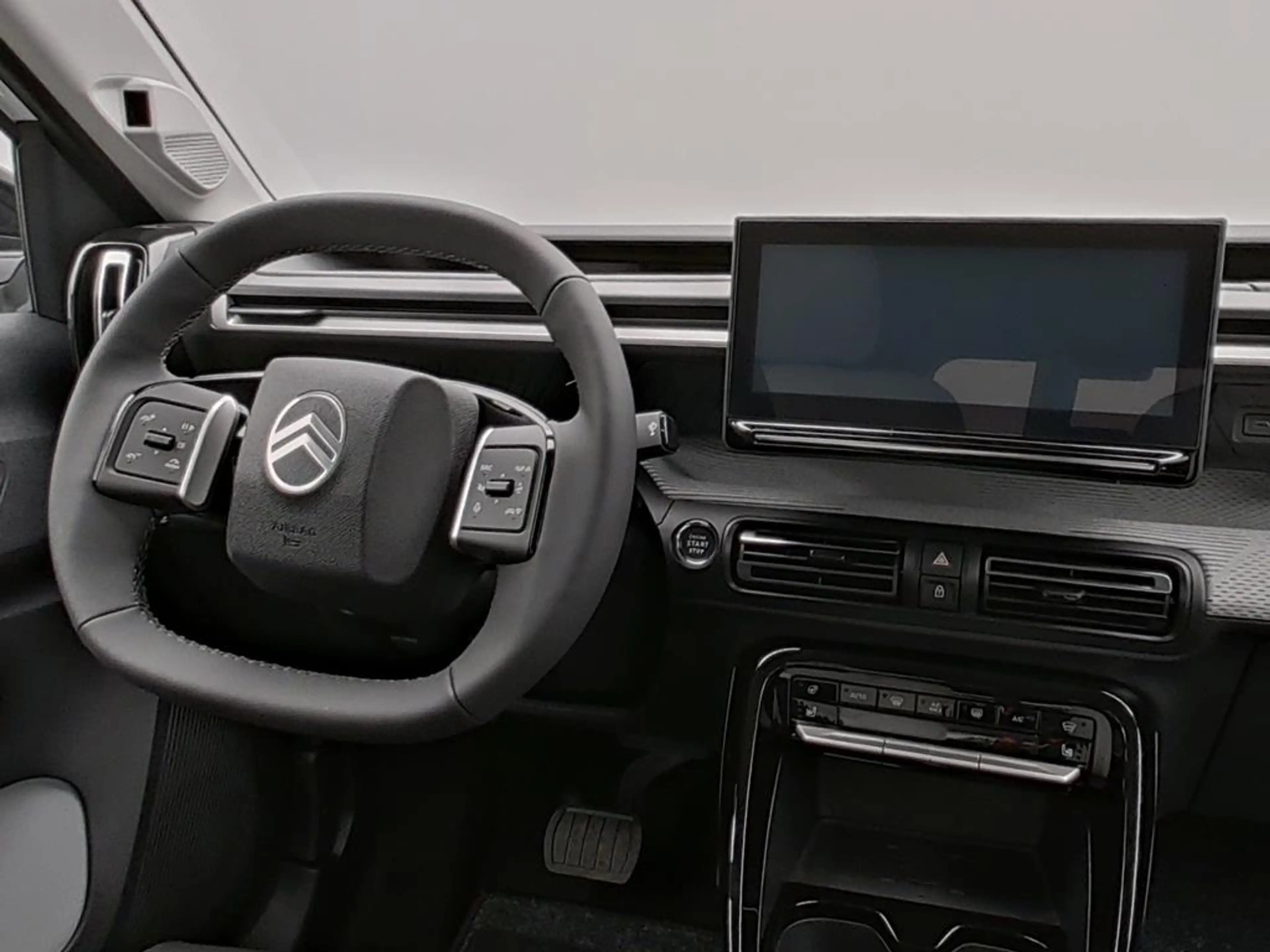 Citroen C3 Aircross Hybrid 145 Doppelkupplung 6-Gang MAX — photo 13