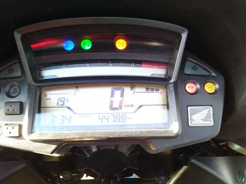 Honda VFR 1200 - foto 4