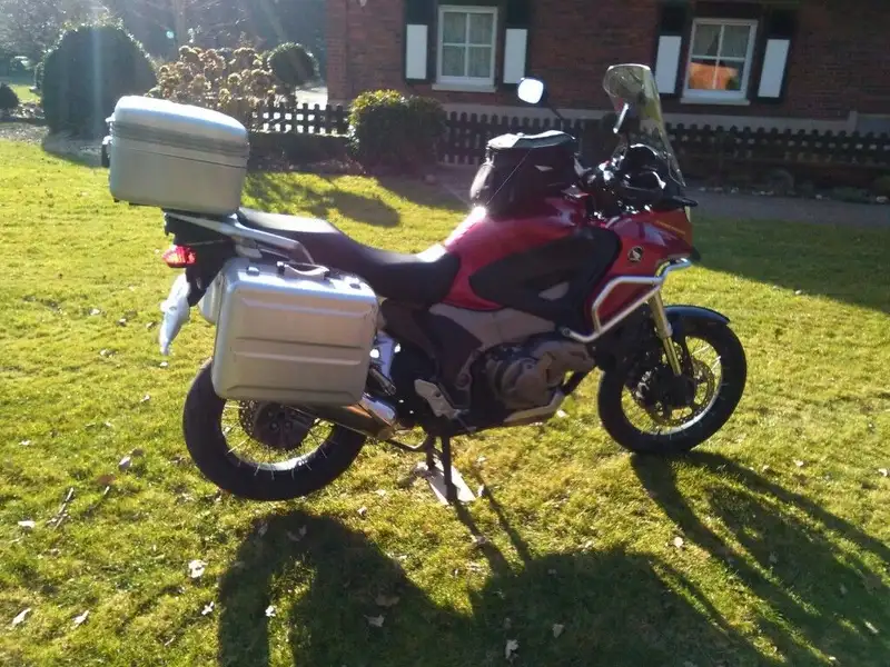 Honda VFR 1200 - foto 2