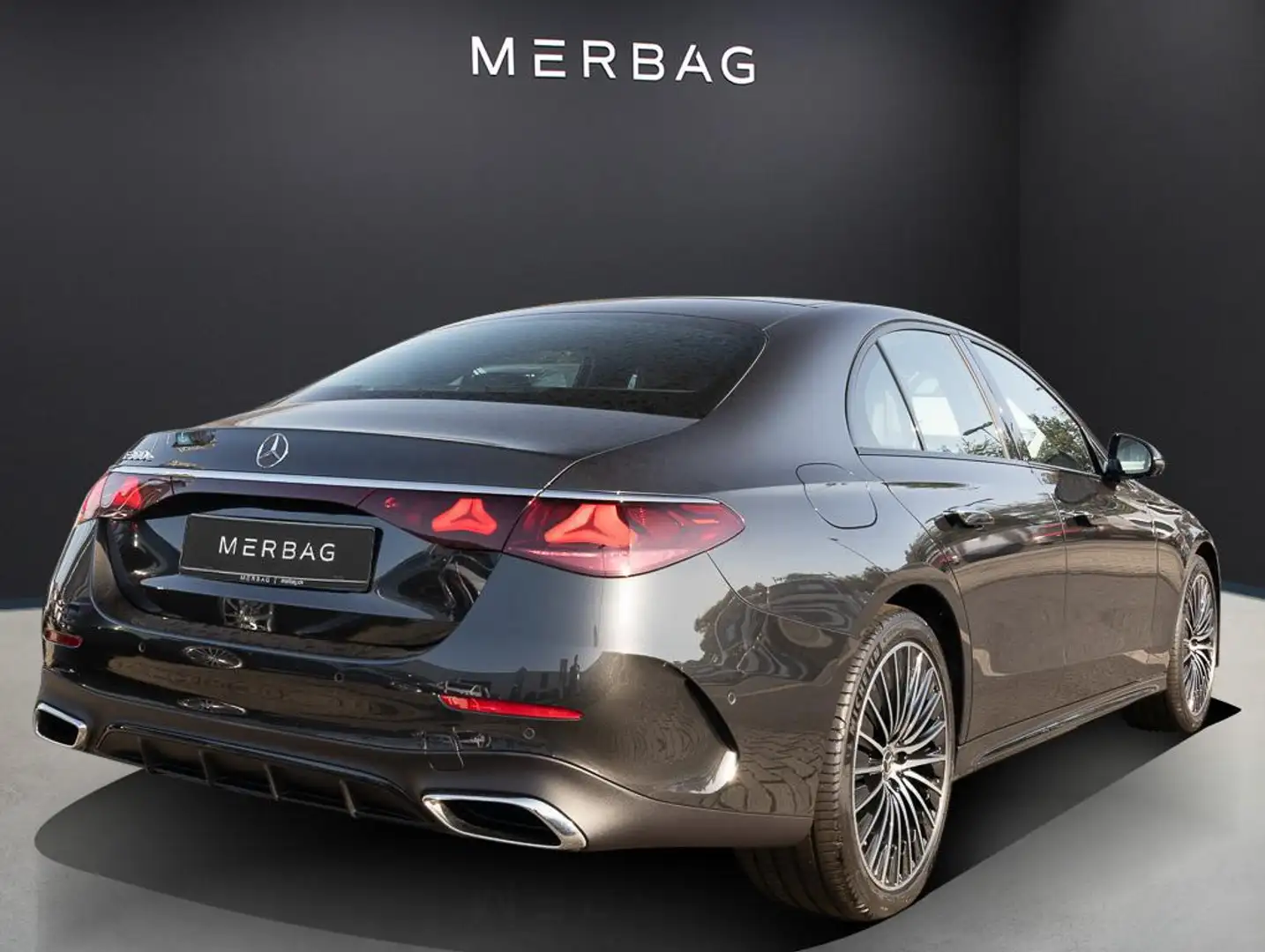 Mercedes-Benz E 300 e Limousine mit EQ Hybrid Technologie ACC Grau - 2