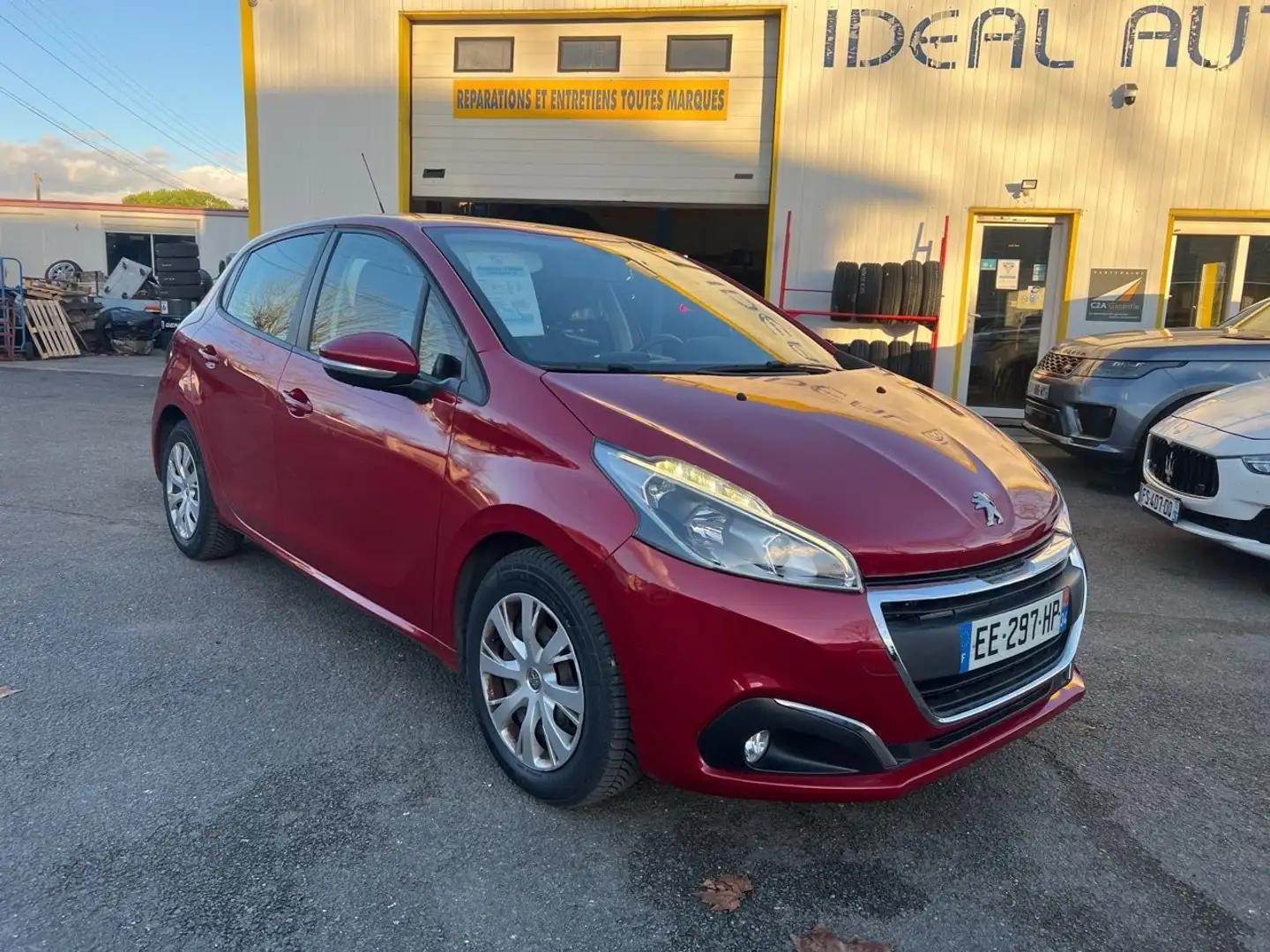 Peugeot 208 1.6 BLUEHDI 100CH ACTIVE 5P Rot - 1