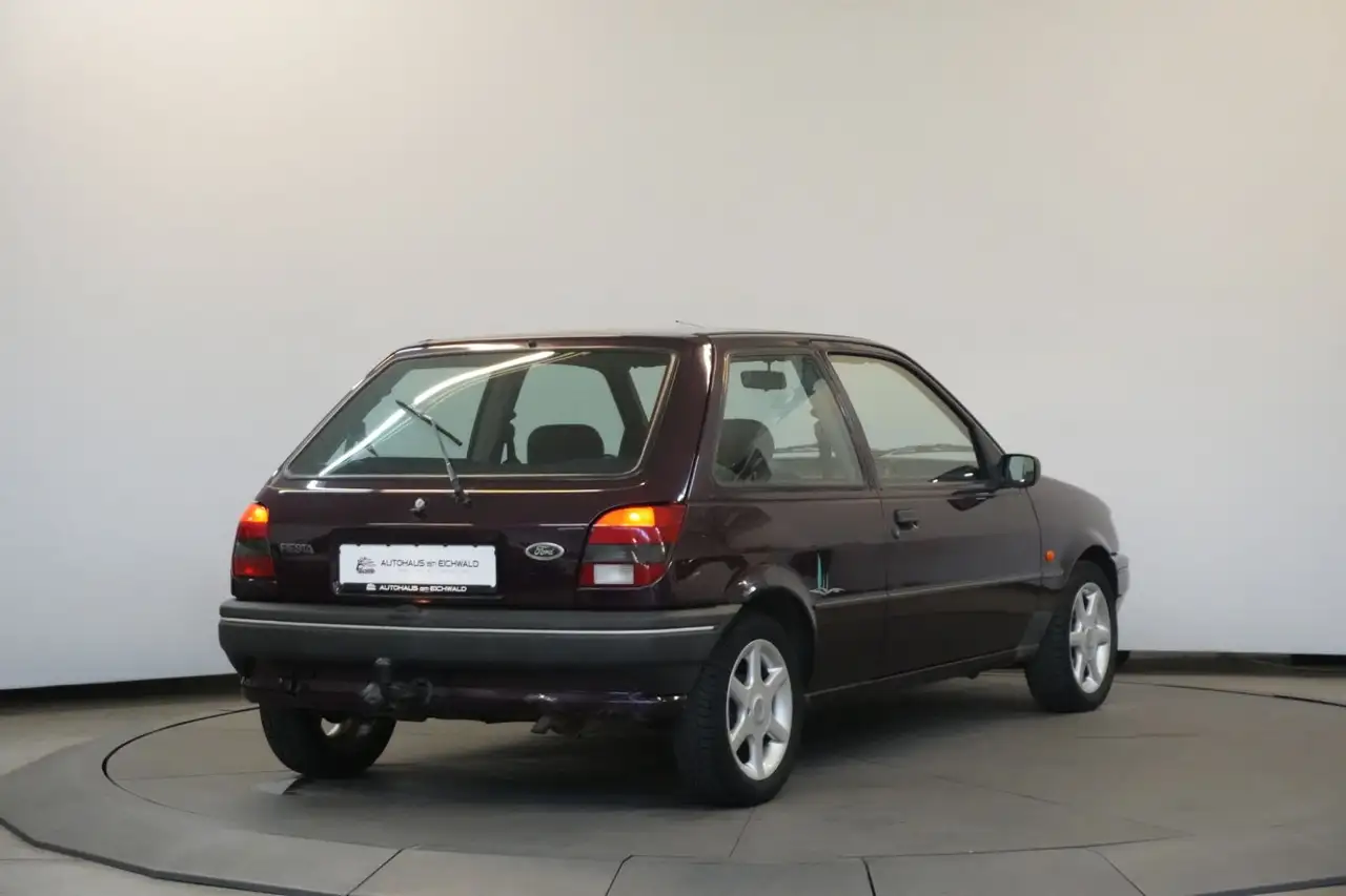 Ford Fiesta 1.3 Basis TÜV 02/27 Inkl. Gewährleistung, foto 5