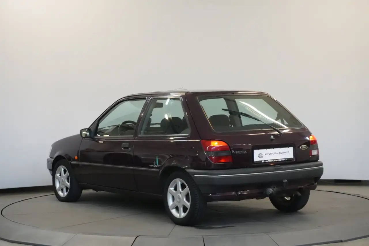 Ford Fiesta 1.3 Basis TÜV 02/27 Inkl. Gewährleistung, foto 3