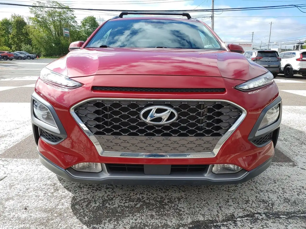 Hyundai KONA снимка Hyundai KONA