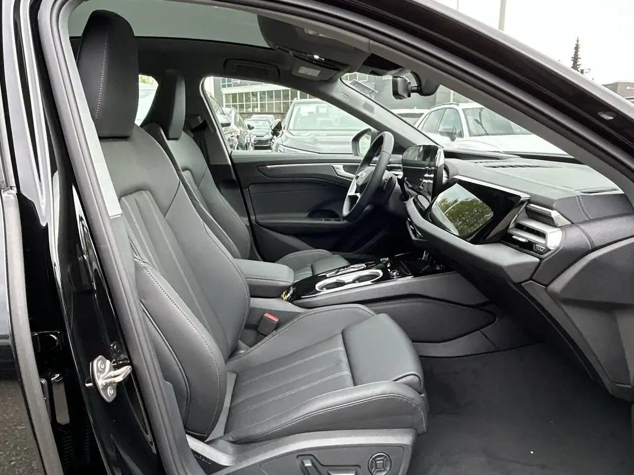 Audi A6 снимка Audi A6