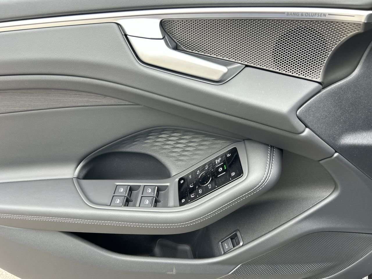 2026 Audi A6 TFSI quattro Progressiv PROGRESSIVE DESIGN. DYNAMI thumb 21