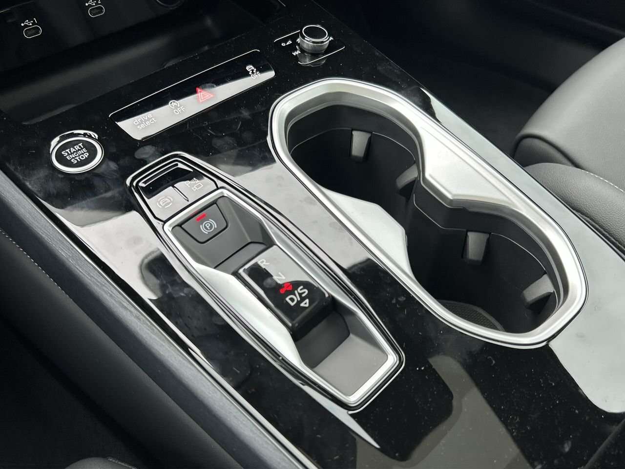 2026 Audi A6 TFSI quattro Progressiv PROGRESSIVE DESIGN. DYNAMI thumb 28