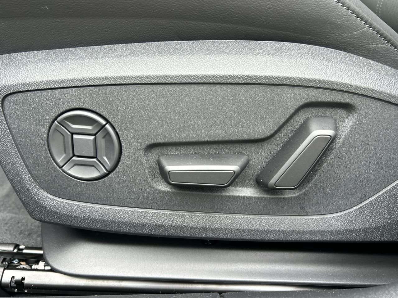 2026 Audi A6 TFSI quattro Progressiv PROGRESSIVE DESIGN. DYNAMI thumb 20
