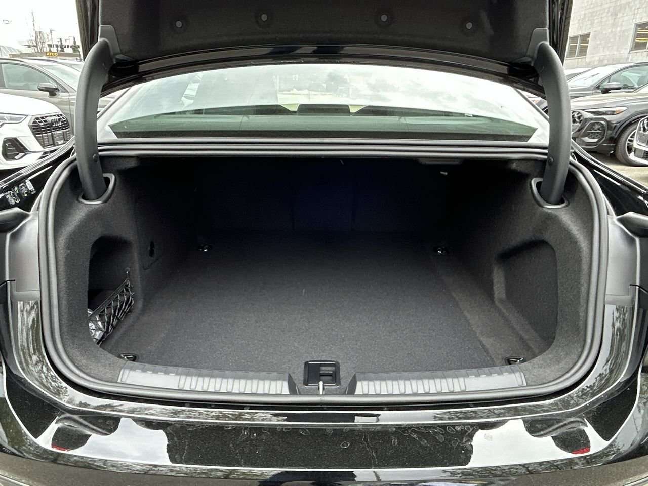 2026 Audi A6 TFSI quattro Progressiv PROGRESSIVE DESIGN. DYNAMI thumb 32