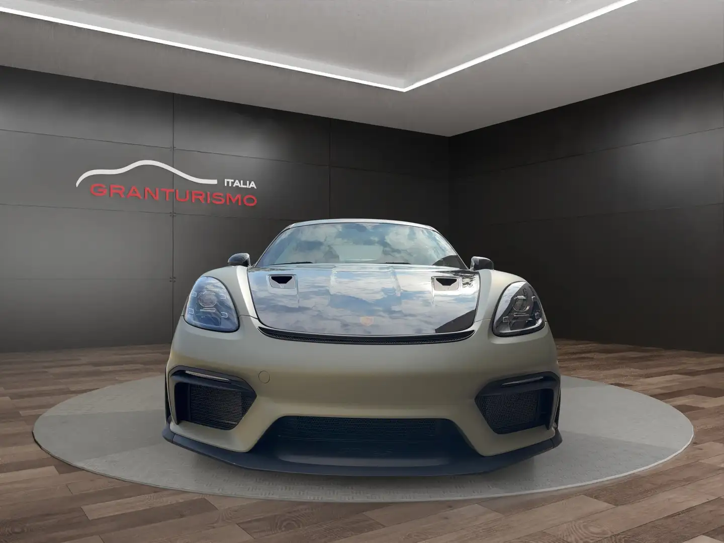 Porsche 718 GT4 RS Срібний - 1