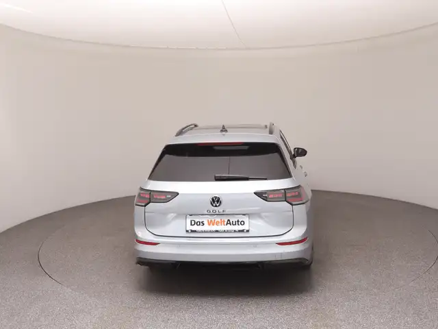 Volkswagen Golf view 5
