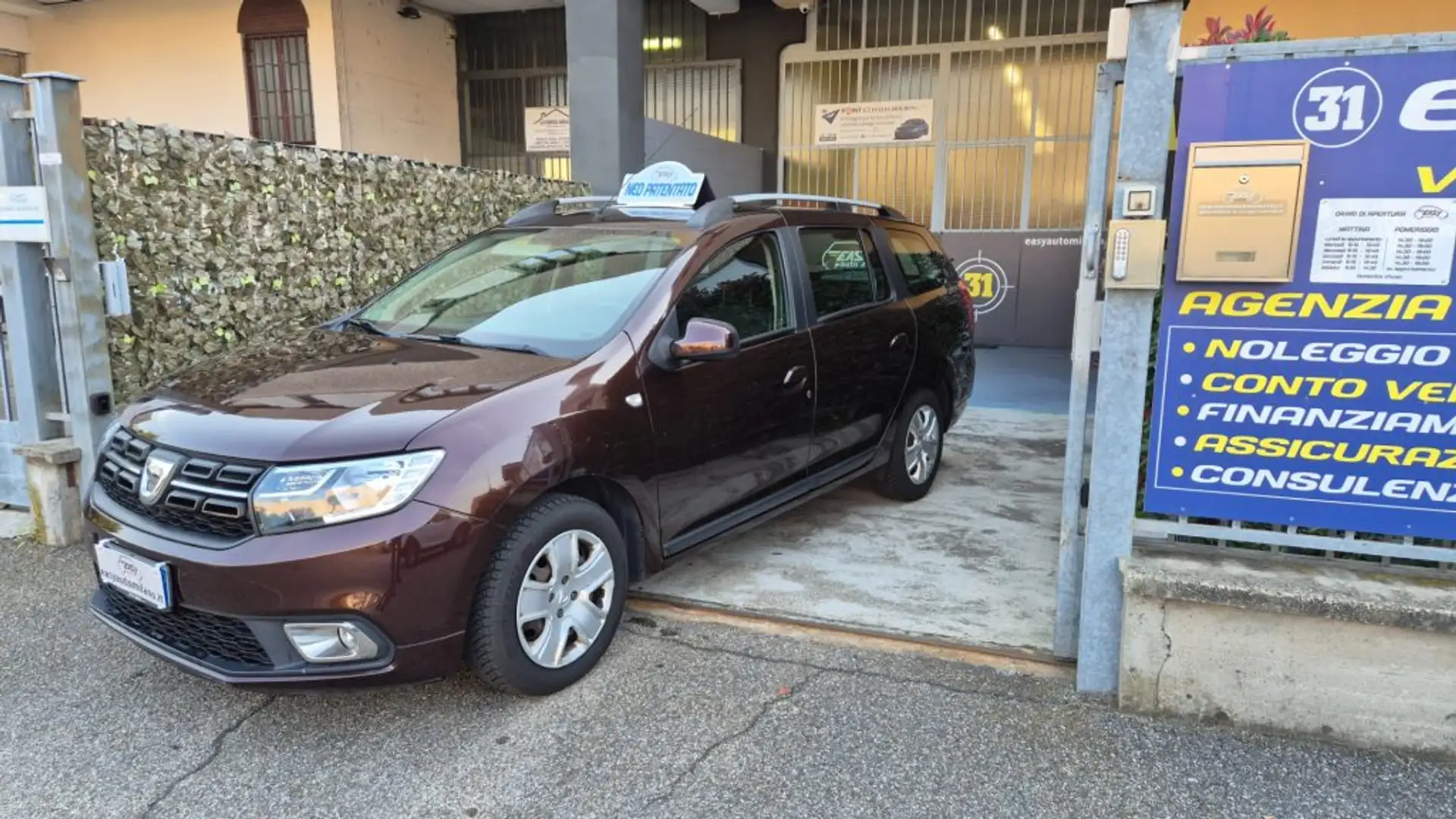 Dacia Logan MCV 1.5 dCi 8V 90CV Start&Stop Lauréate Grigio - 1