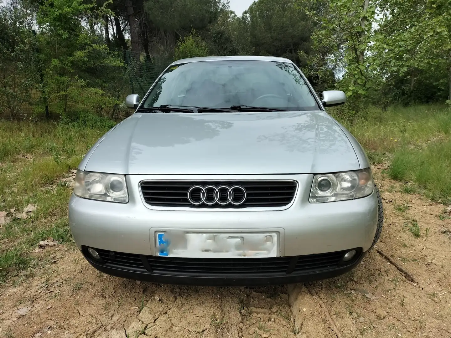 Audi A3 A3 1.6 Attraction Attraction Plateado - 1