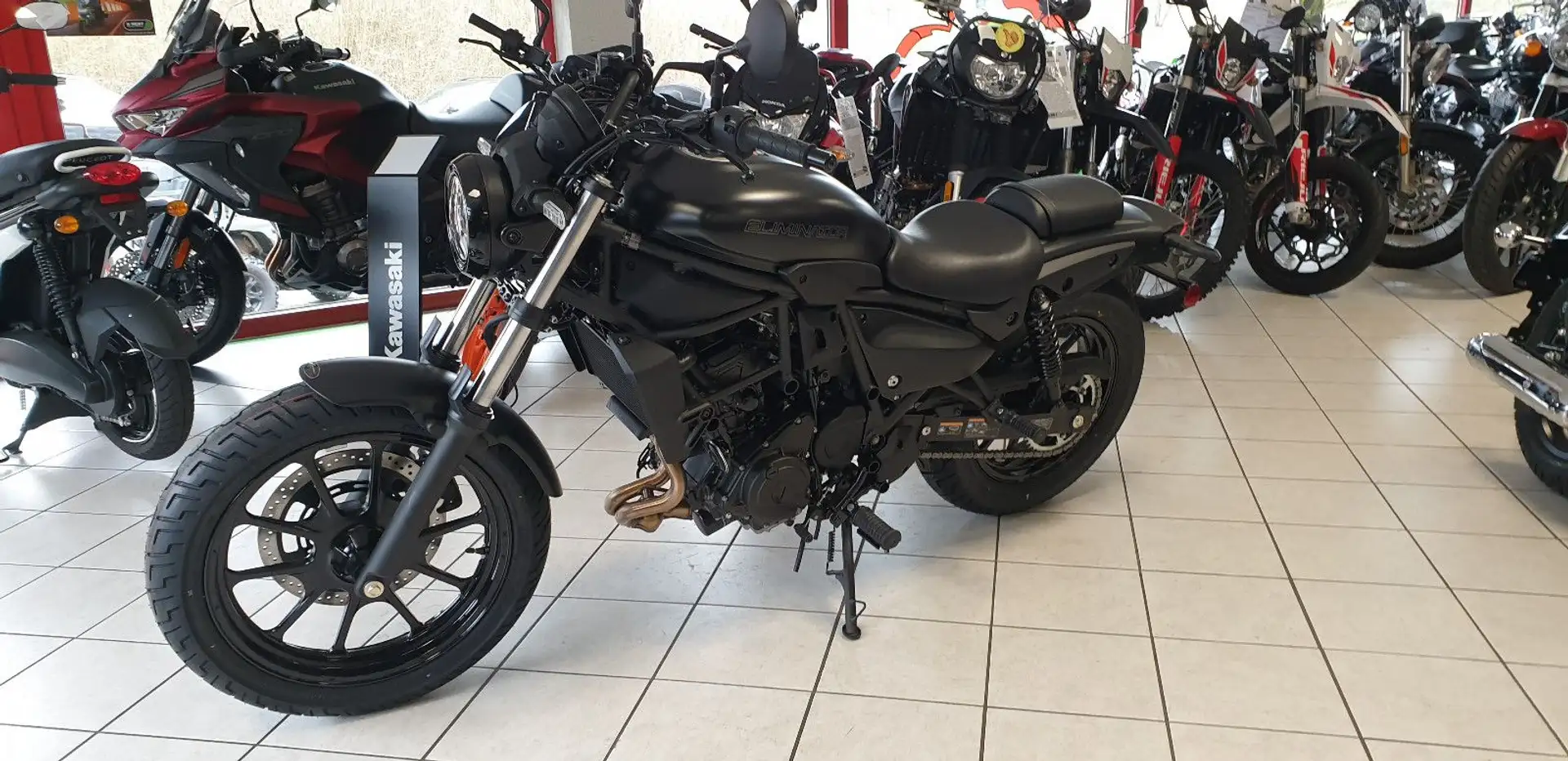Kawasaki Eliminator 500 Czarny - 2