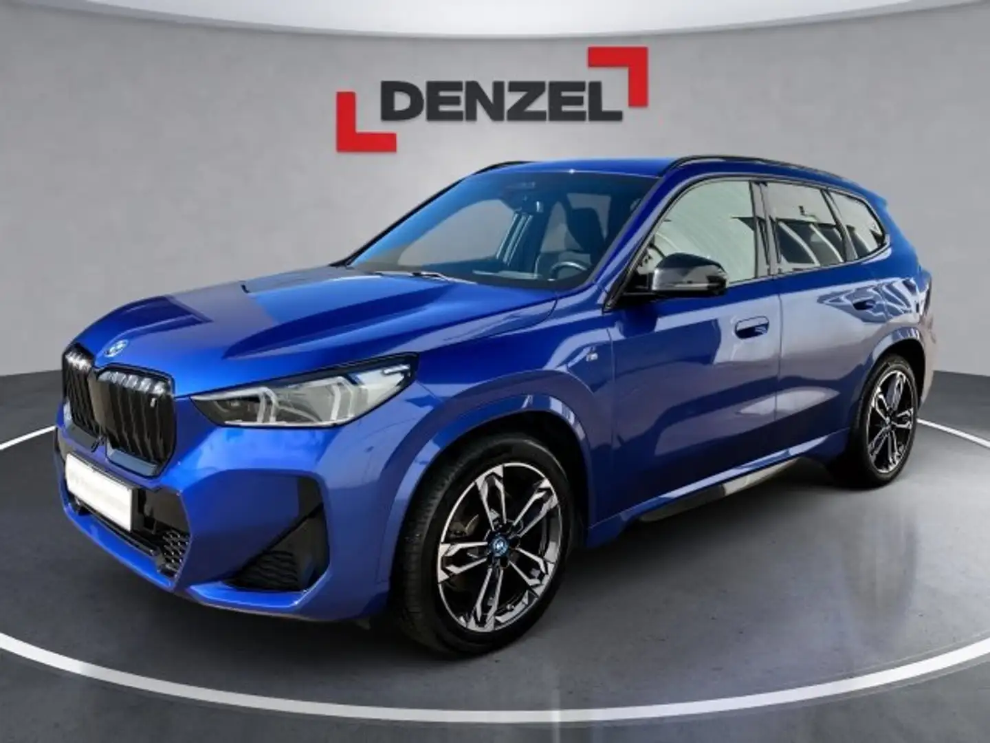 BMW iX1 xDrive30 U11 Blau - 1