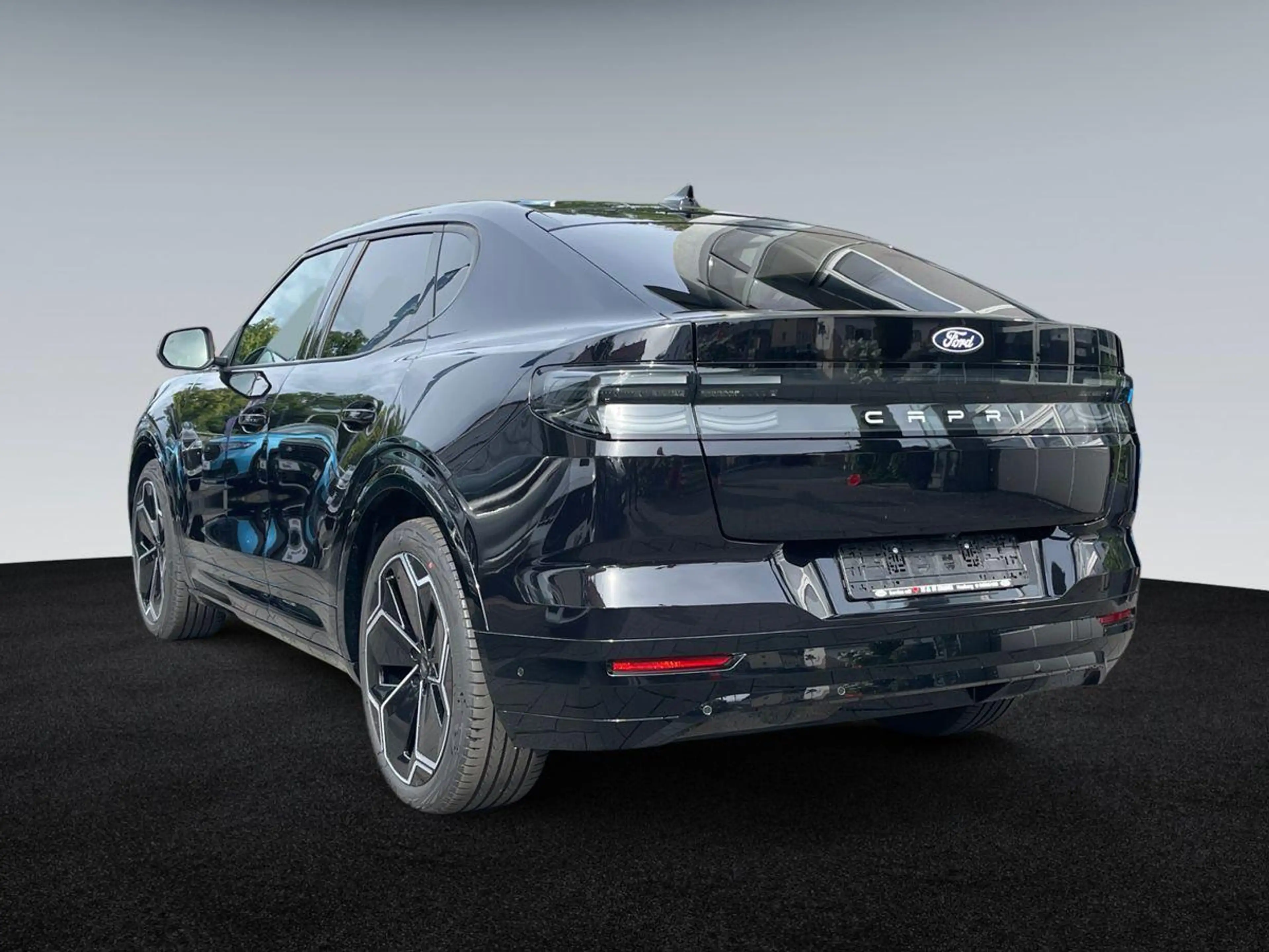 Ford Capri 250 kW Dual-Motor AWD Premium - Pano*HUD — photo 5