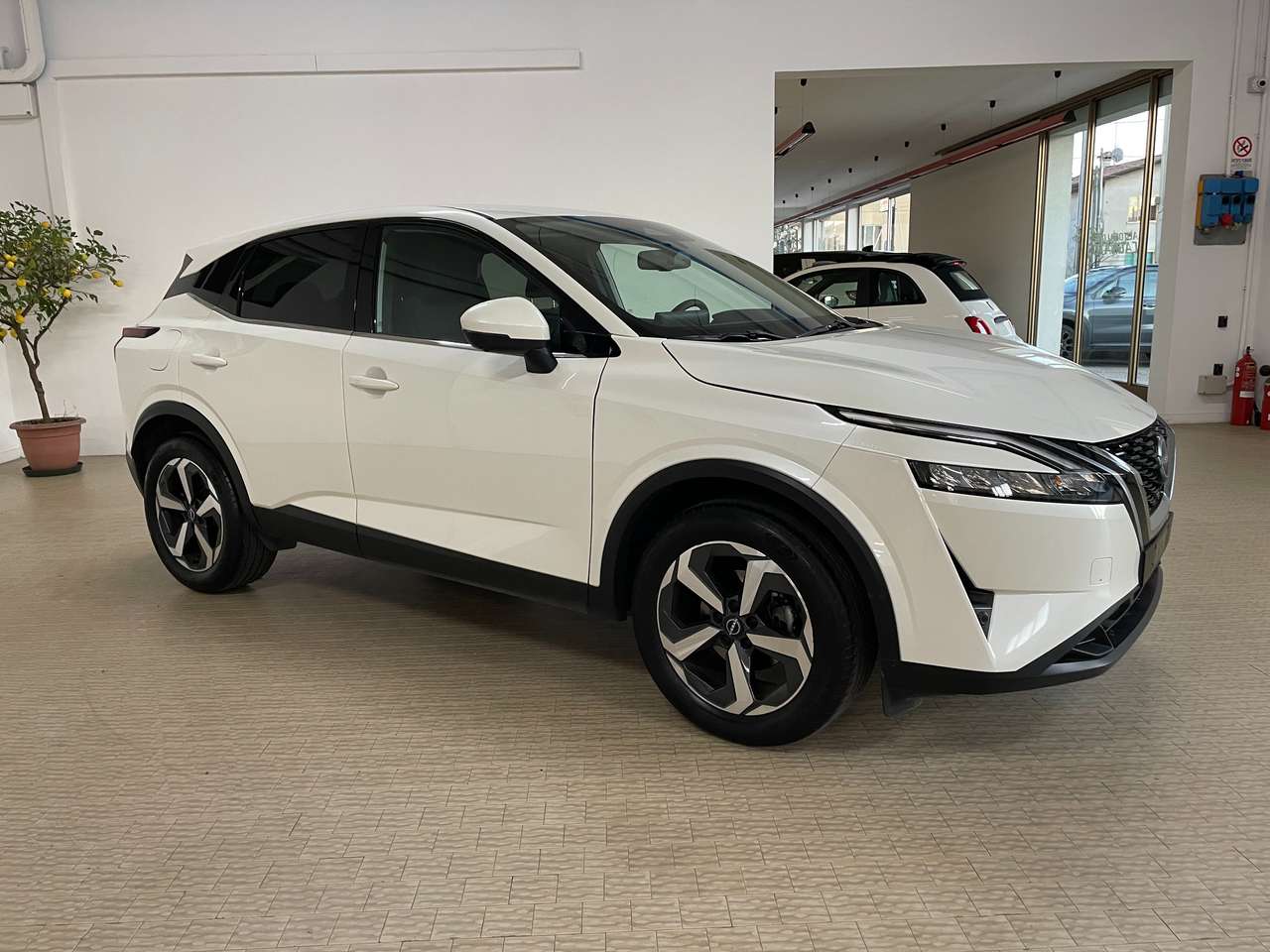 Nissan Qashqai 1.3 mhev N-Connecta 158cv xtronic 2024 BiancoPerla