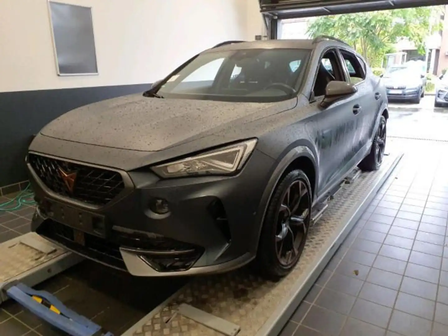 CUPRA Formentor 1.4 eHybrid VZ FULL-LINK KAMERA LM19 Grau - 2