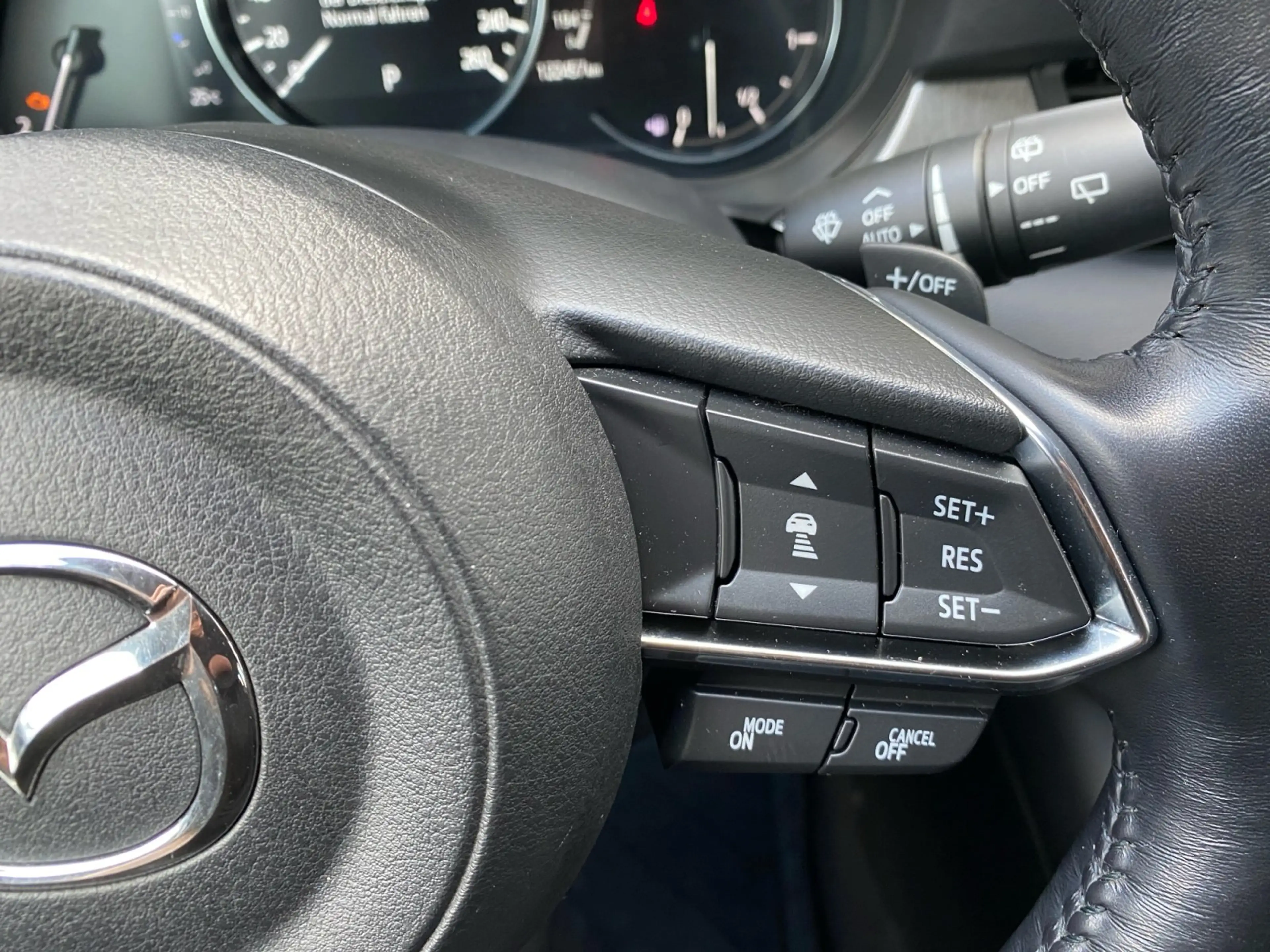 Mazda 6 Kombi Sports-Line 2.2 CD SKYACTIV-D 184 Klima — photo 20