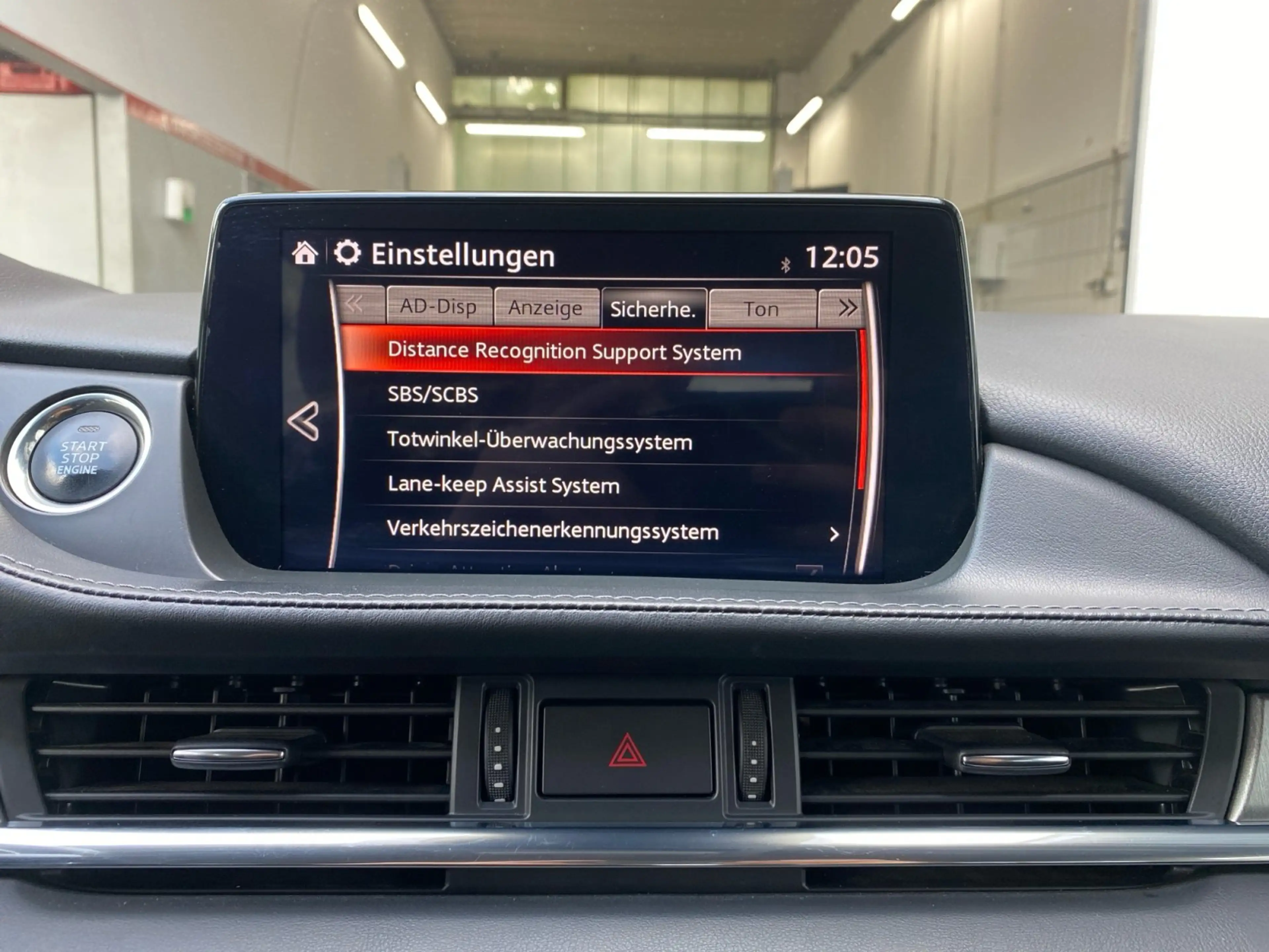 Mazda 6 Kombi Sports-Line 2.2 CD SKYACTIV-D 184 Klima — photo 23