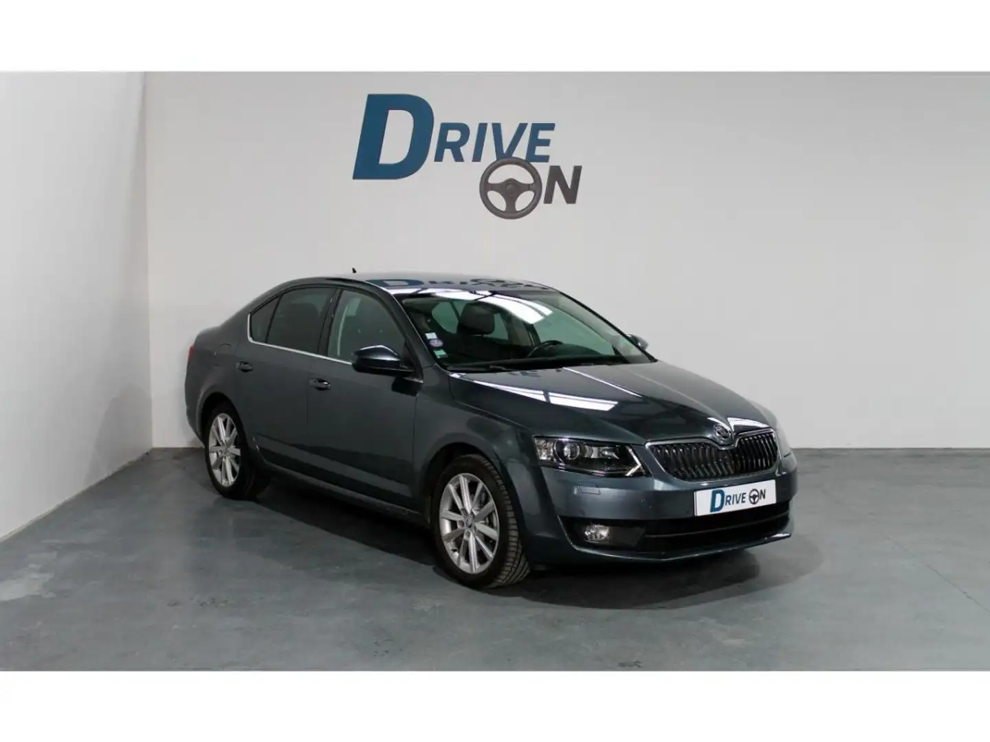 Skoda Octavia 1.4 TSI - 150 Start & Stop III 2013 BERLINE Drive PHASE 2 Grau - 1