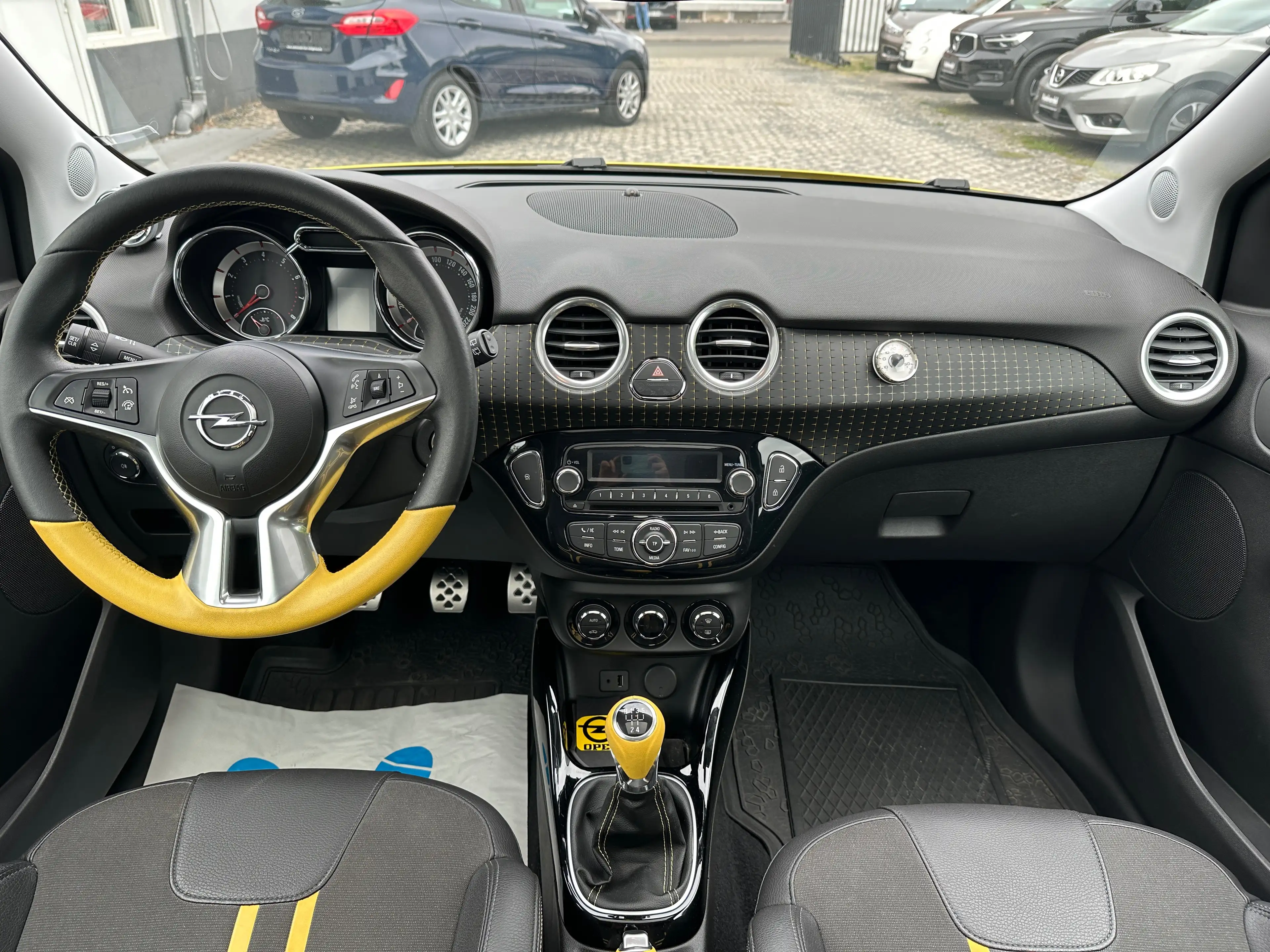 Opel Adam Slam - Benzin, 1.Hand, TÜV Neu, ScheckH, Panorama — photo 13