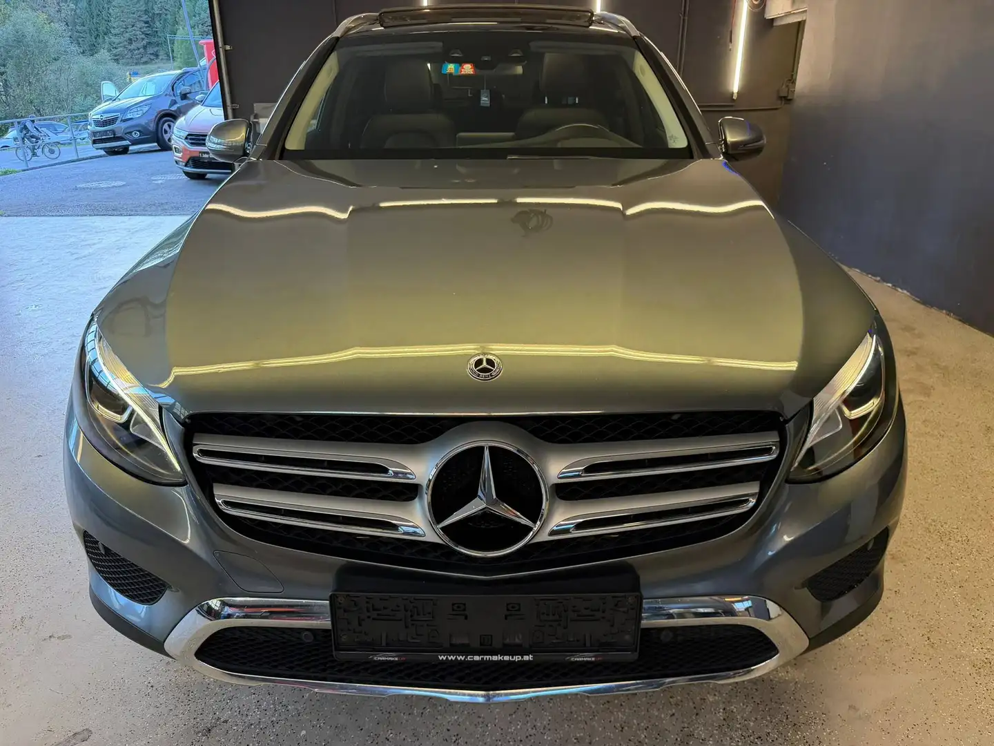 Mercedes-Benz GLC 220 GLC 220 d 4Matic (253.905) Grau - 2
