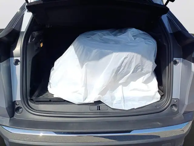 Peugeot 3008 view 7