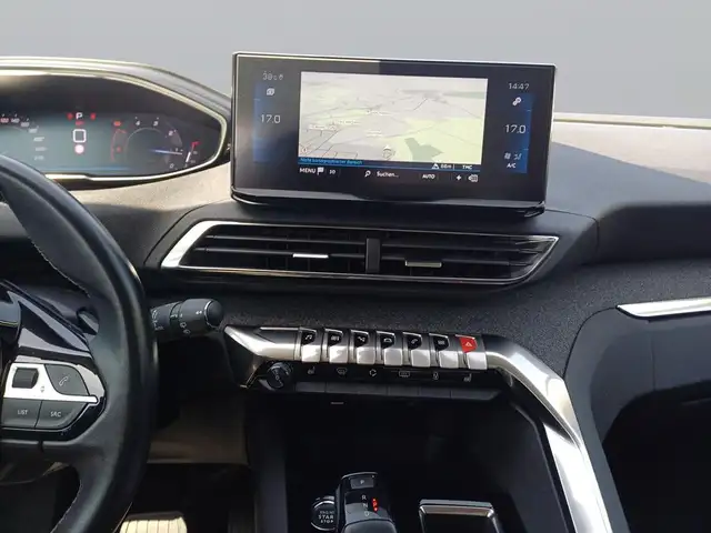 Peugeot 3008 view 12