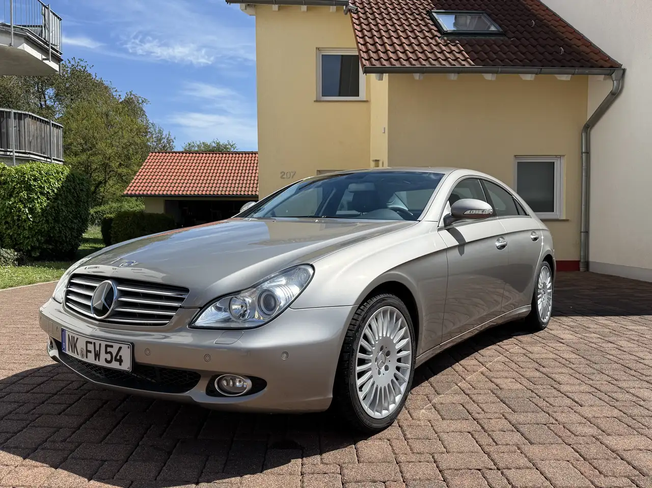 Mercedes-Benz CLS 500
