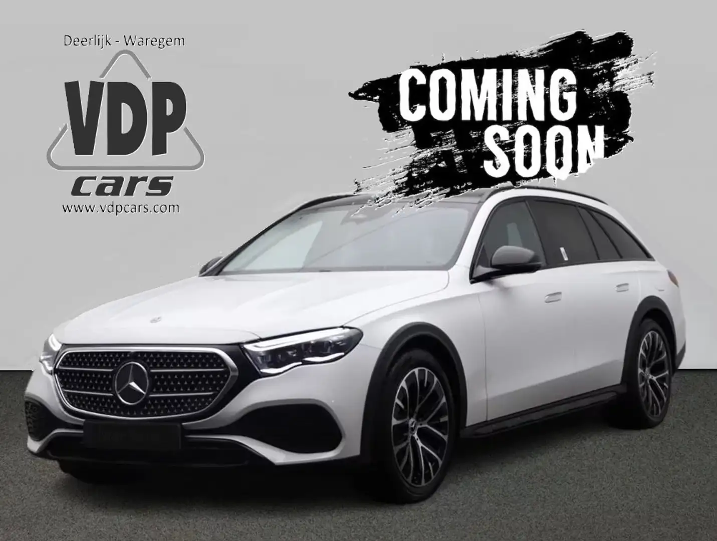 Mercedes-Benz E 300 de ALL TERRAIN SUPERSCREEN BURM MULTIBEAM PANO AIR Blanc - 2