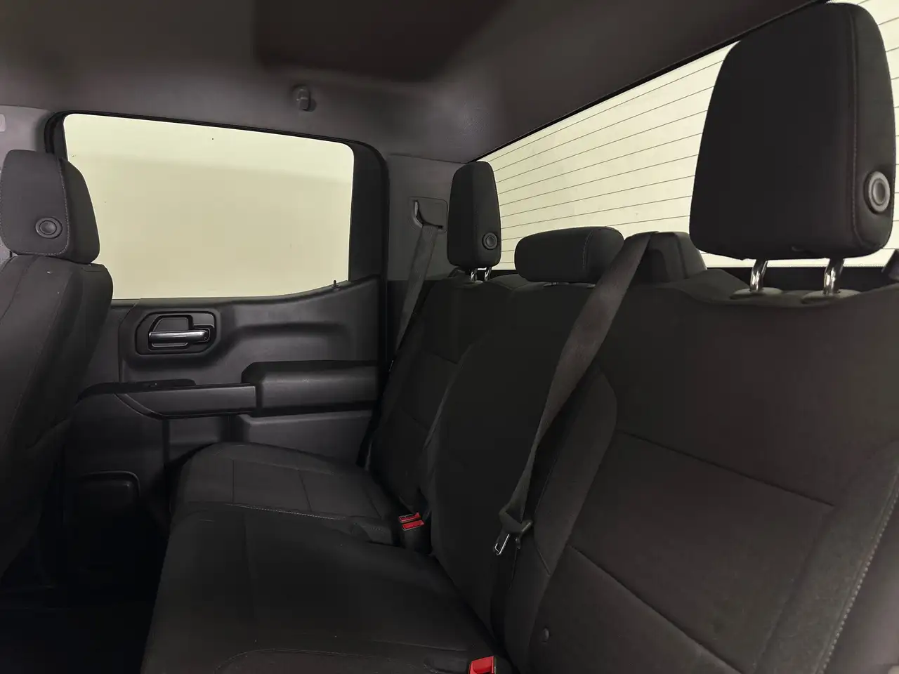 Chevrolet Silverado 1500 photo Chevrolet Silverado 1500