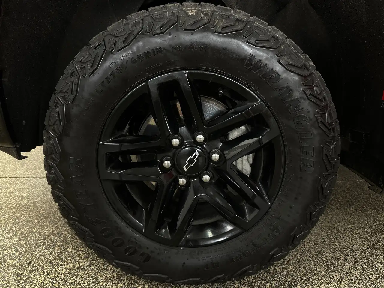 Chevrolet Silverado 1500 photo Chevrolet Silverado 1500