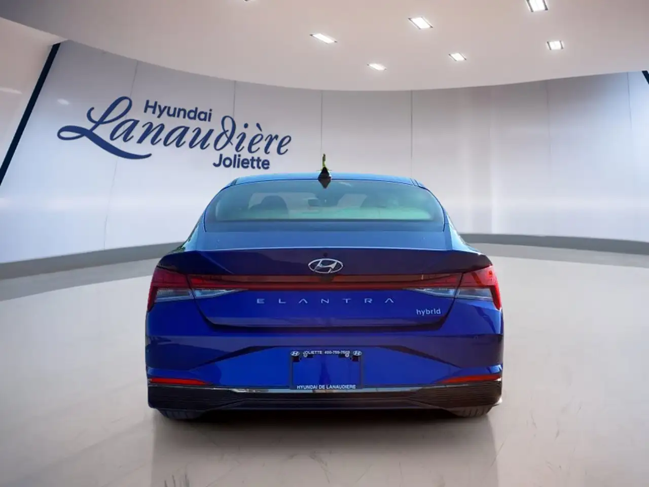 Hyundai ELANTRA снимка Hyundai ELANTRA