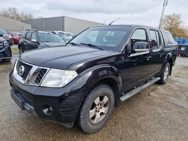 Nissan Navara 2.5 dCi 4x4 LE   IT   DIFF DPF (E5)