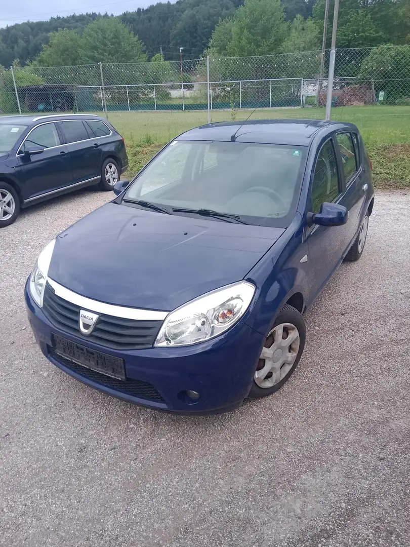 Renault Sandero - 1