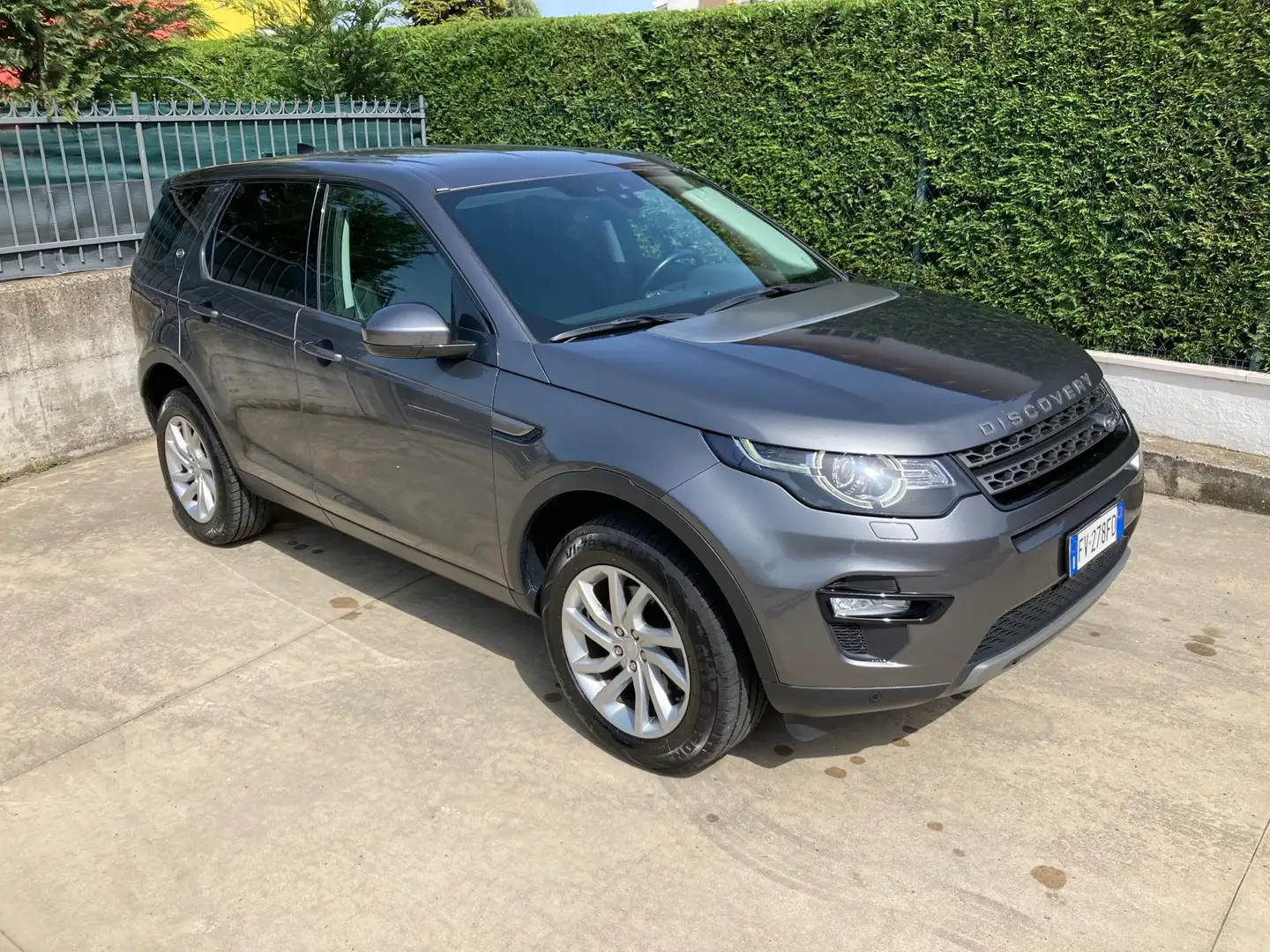 Land Rover Discovery Sport 2.0 td4 HSE awd 150cv auto Grey - 1