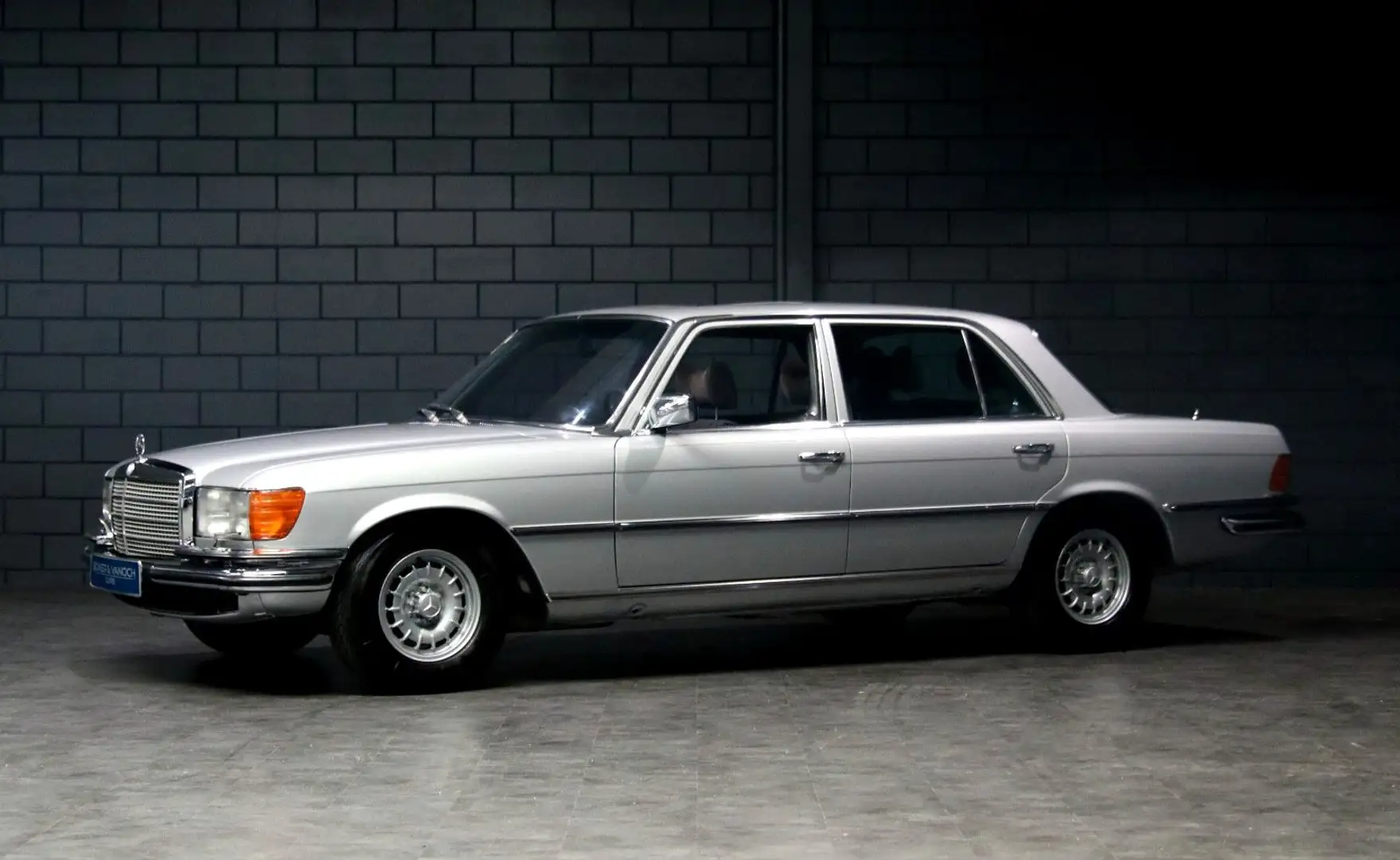 Mercedes-Benz 450 SEL 6.9 W116 L H Zulassung TraumZustand Argintiu - 1