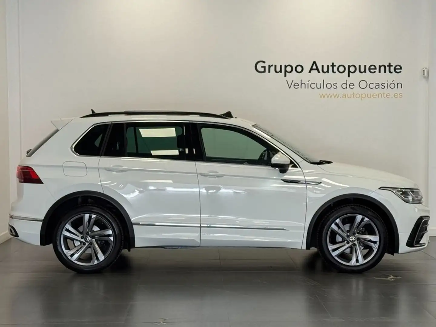 Volkswagen Tiguan R LINE Blanco - 2