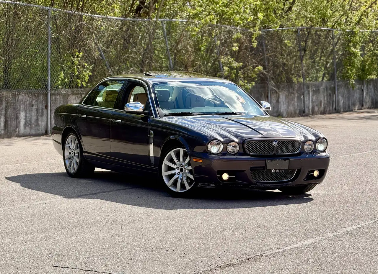 2009 Jaguar XJ
