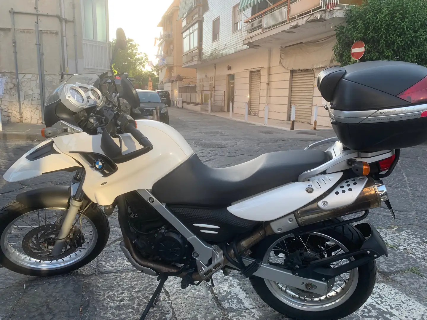 BMW G 650 GS Bianco - 1