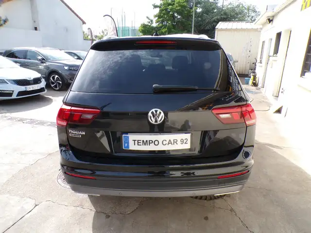 Volkswagen Tiguan view 7